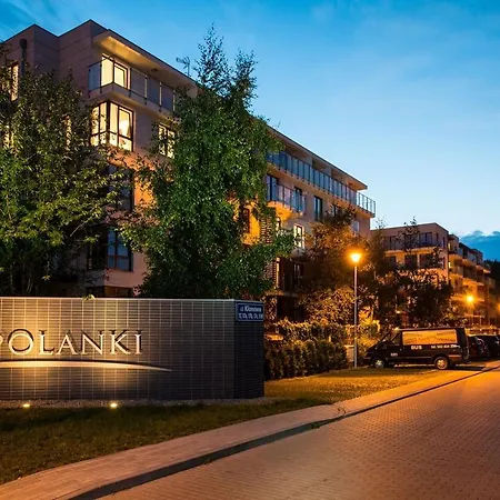 Polanki Z Podgrzewanym Basenem Apartmán